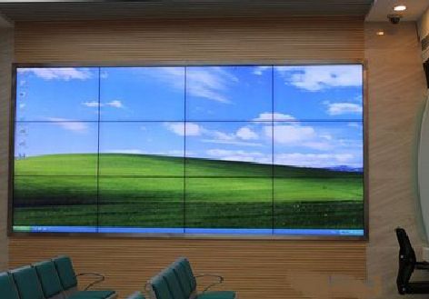 当涂液晶拼接屏的另类用法。